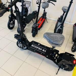 🛴 MINIPRO M5 – Scooter Eléctrico Compacto, Potente y Confiable